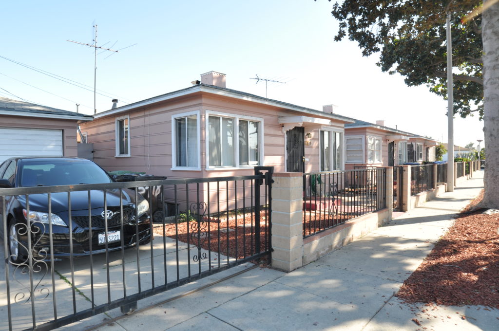 Photo of 5418 Gifford Ave Maywood, CA 90270